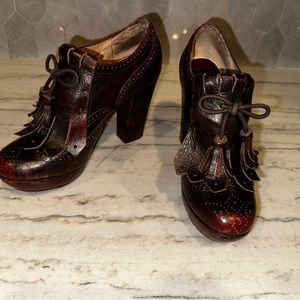 Elegant Brown Leather Women's Heels